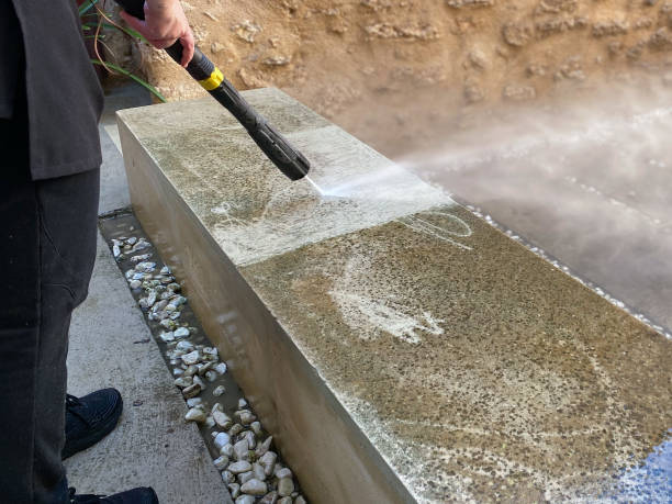 Best Pressure Washing Services for Businesses  in Covington, VA